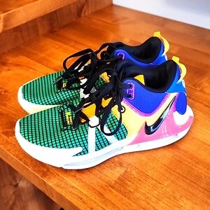 Lebron Witness 7 shoes